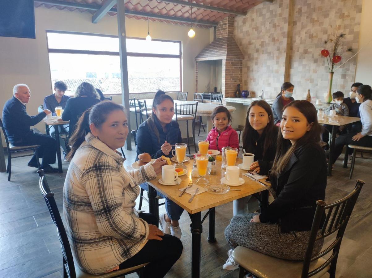 Hotel Villonaco Loja Dış mekan fotoğraf