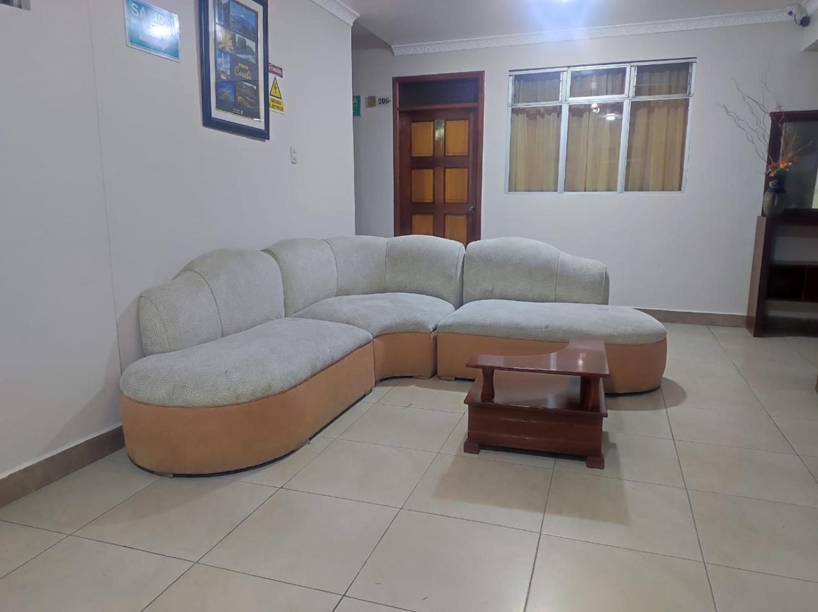 Hotel Villonaco Loja Dış mekan fotoğraf