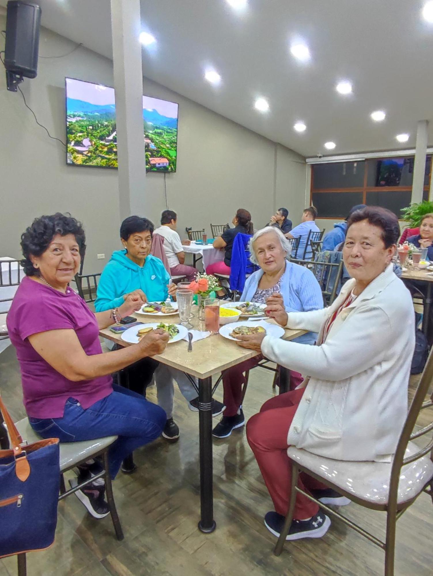 Hotel Villonaco Loja Dış mekan fotoğraf